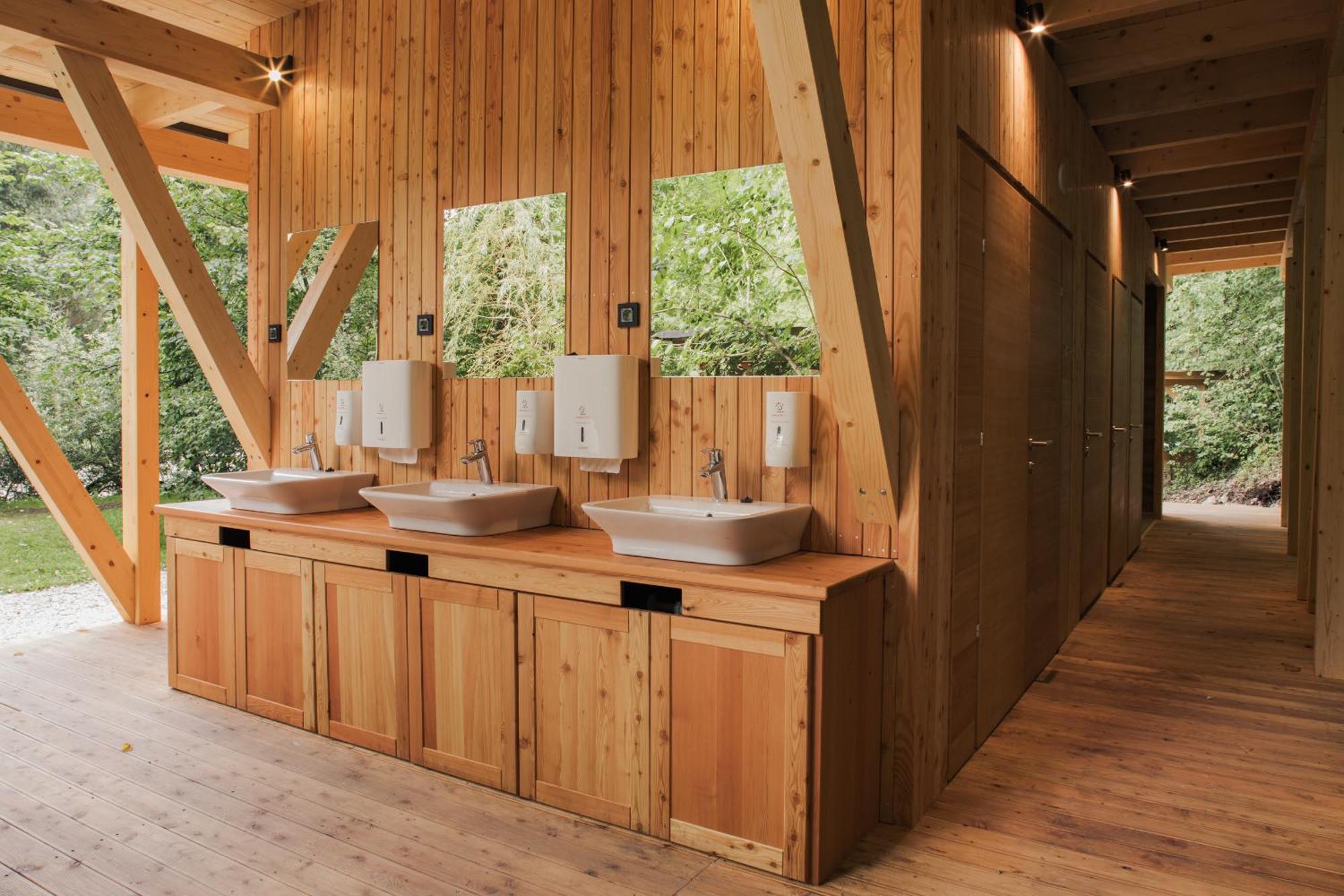 Forest Camping Mozirje Phòng bức ảnh