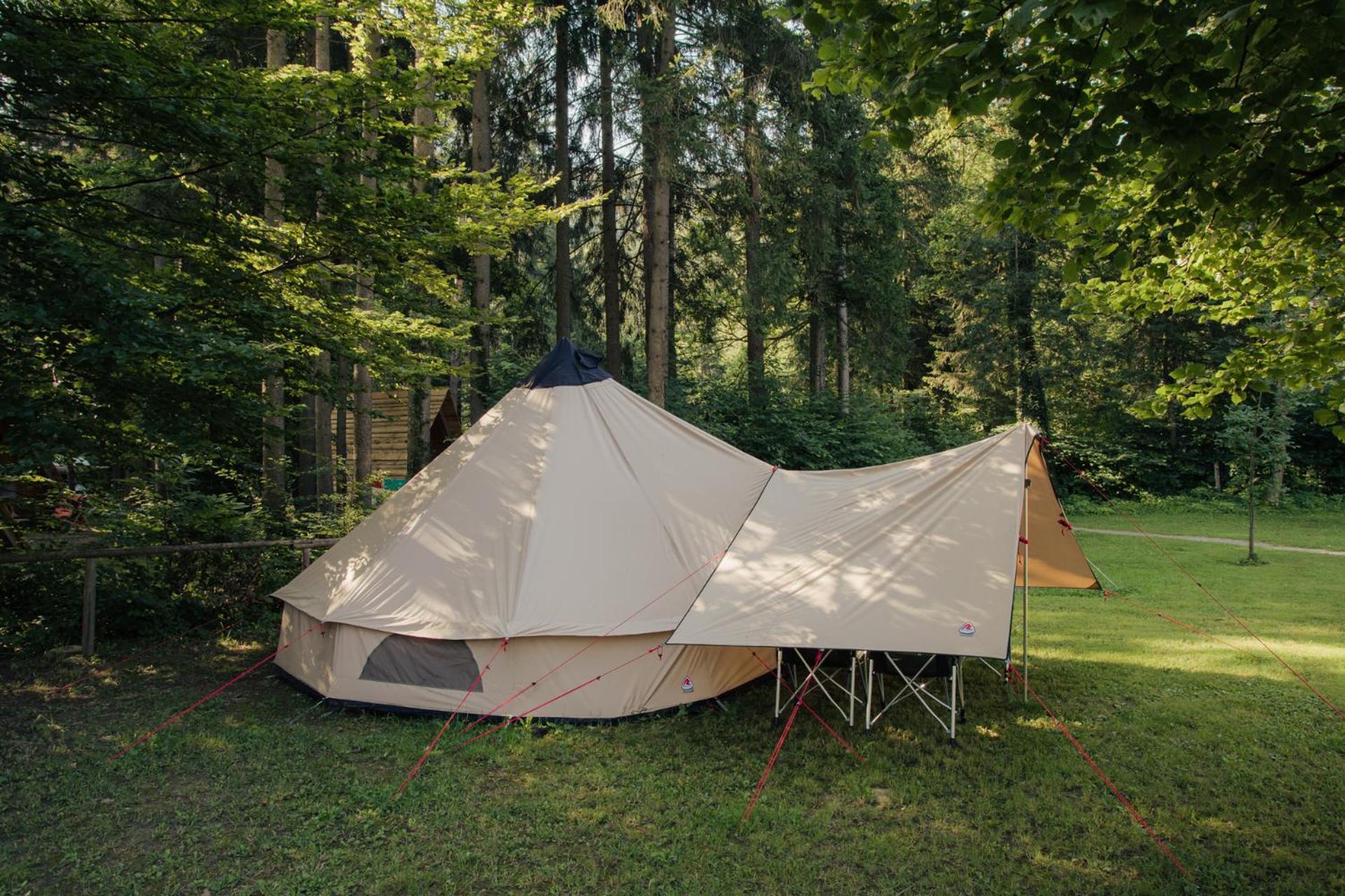 Forest Camping Mozirje Phòng bức ảnh